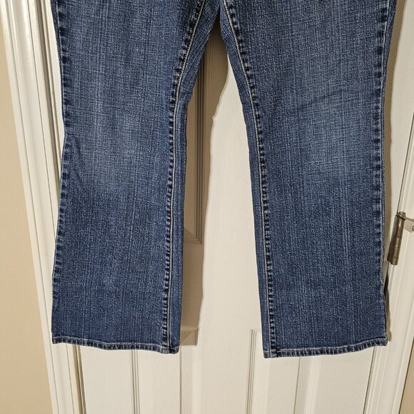 Levis 515 Bootcut Jeans Womens 14 Short - 34x29 - Picture 5 of 9